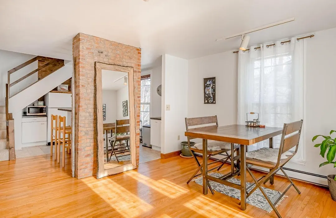 Historic Hideaway, Apt #4-1